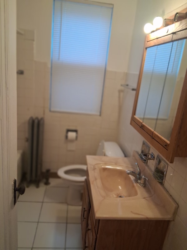 Building Photo - 8028 S Jeffery Blvd