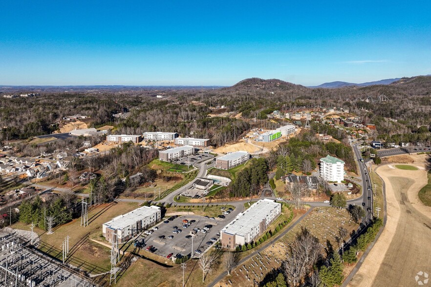 Primary Photo - The Lofts at Pigeon Forge