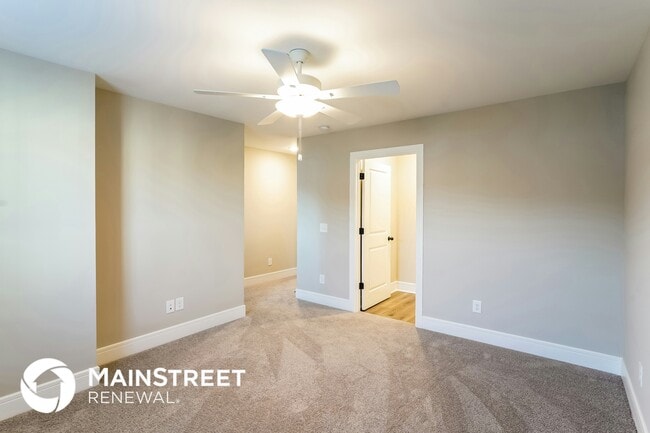 Building Photo - 158 Noble Pk Cir