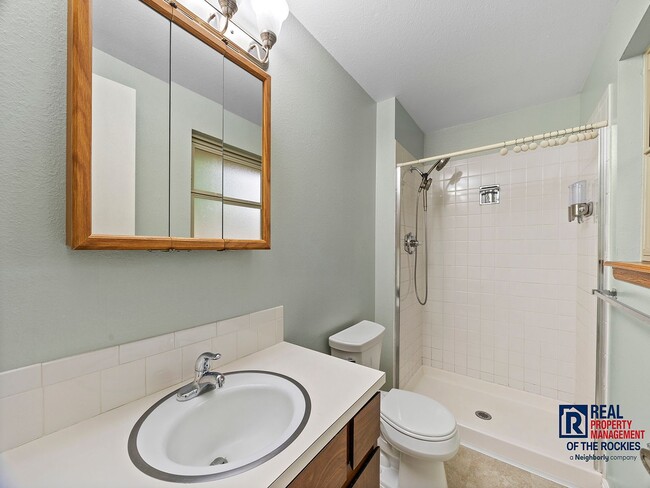Building Photo - Charming Loveland Home Available Now!
