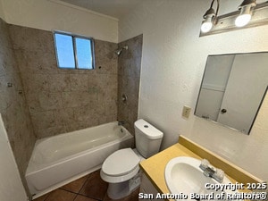 Building Photo - 2107 W Olmos Dr