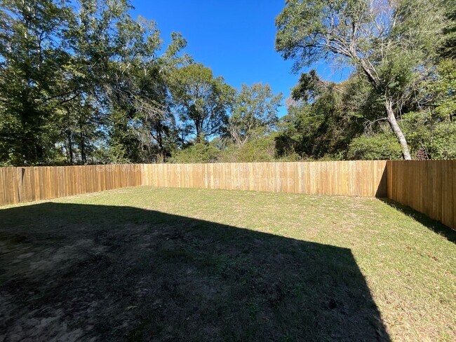 Building Photo - 3888 Ranch Rd