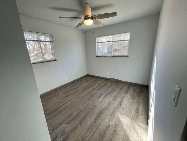 Building Photo - Newly Renovated 4 Bed 2 Bath House Near CSU!