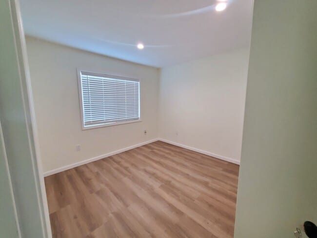 Building Photo - 3025 Belfast Way