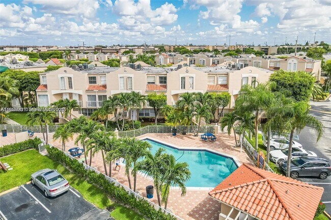 Building Photo - 665 NW 85th Pl