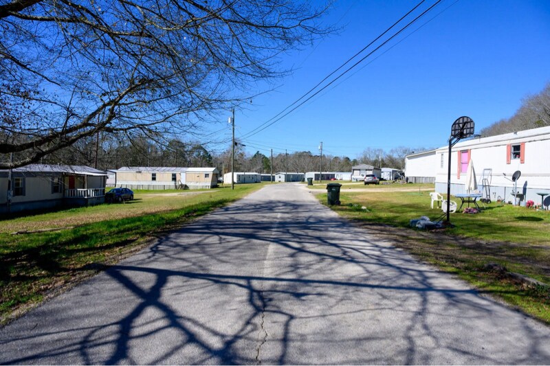 Building Photo - 100 Lunsford Cir