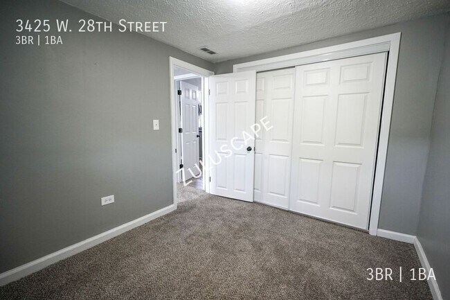 Building Photo - 3425 W 28th St