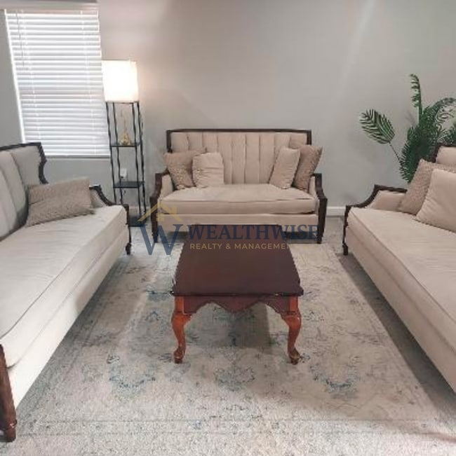 Building Photo - 8839 Baja Fairy Dr