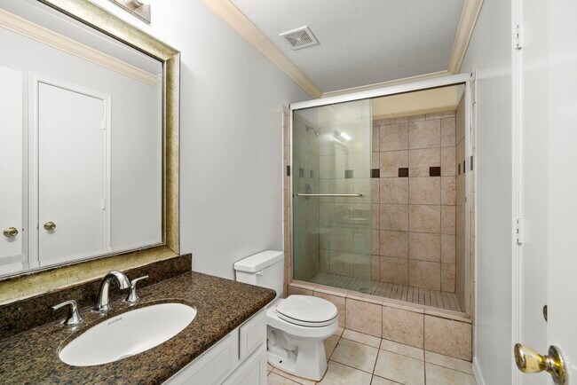Building Photo - 11607 Zarroll Dr