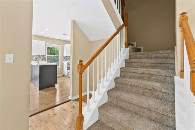 Building Photo - 2266 Oak Glenn Cir