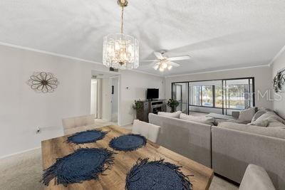 Building Photo - 2693 Sabal Springs Cir