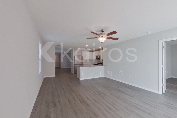 Building Photo - 8627 SW 43rd Ter