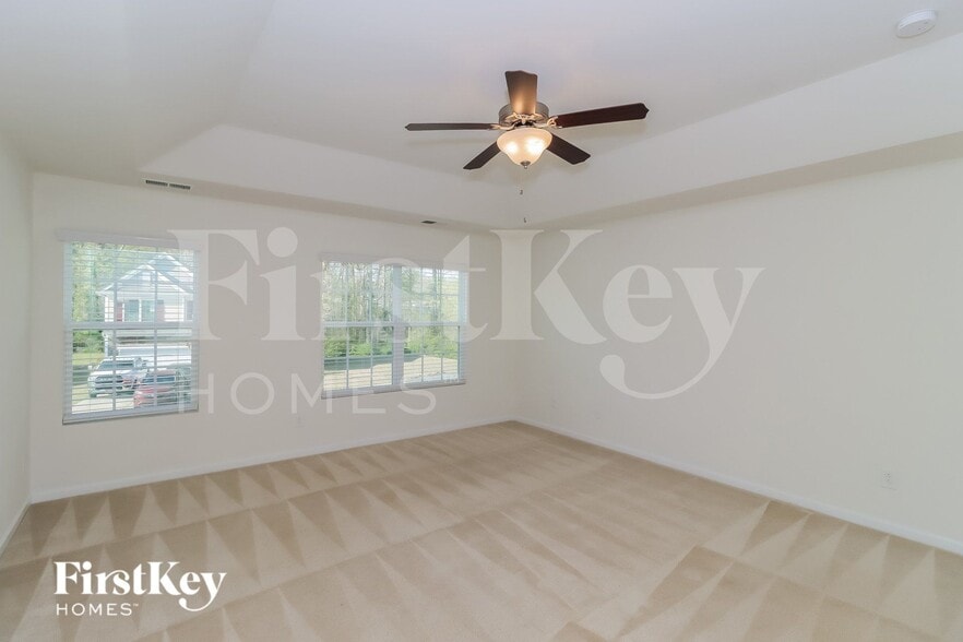 Building Photo - 114 Emperors Trl