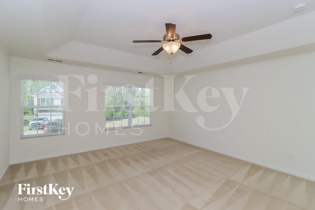 Building Photo - 114 Emperors Trl