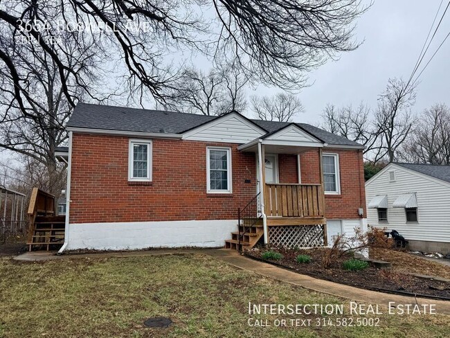 Building Photo - 3654 Boswell Ave