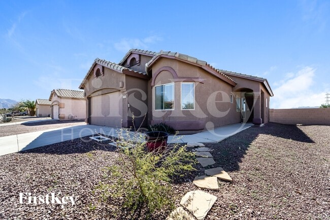Building Photo - 5705 W Cortaro Crossing Dr