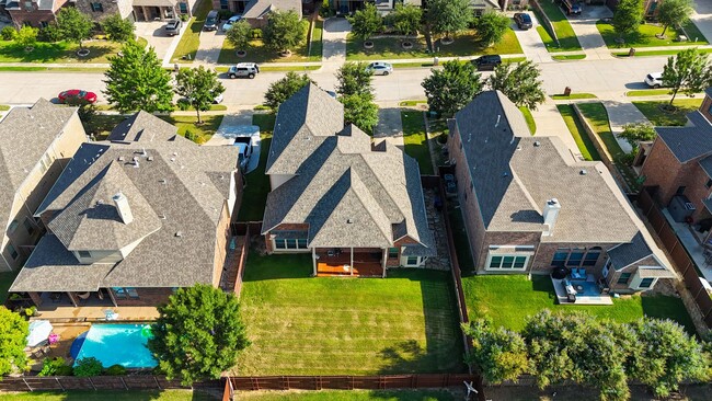 Building Photo - Gorgeous 2-story in Keller