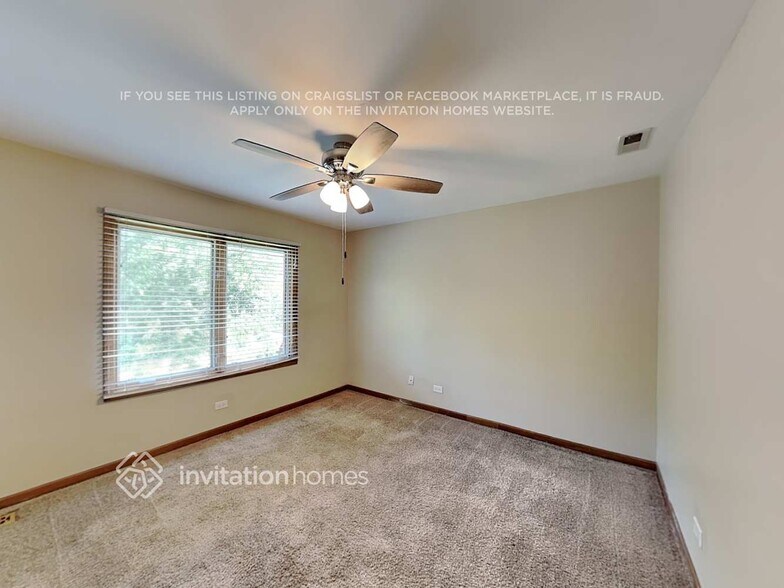 Building Photo - 34W532 Colley Dr