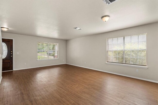 Building Photo - 8731 Minot Cir
