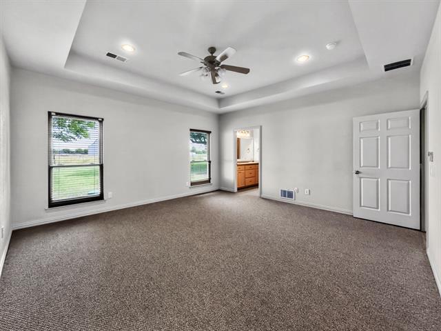 Building Photo - 1255 Vineyard Rd