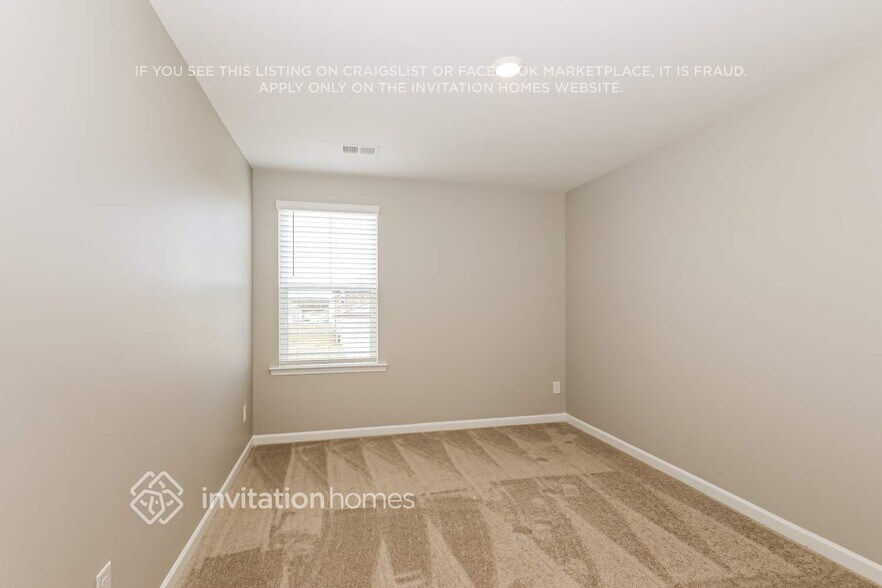 Building Photo - 532 Almere Dr