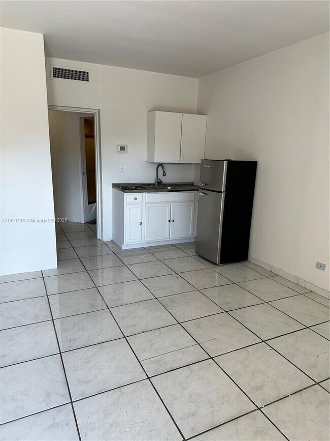 Building Photo - 26 Diplomat Pkwy