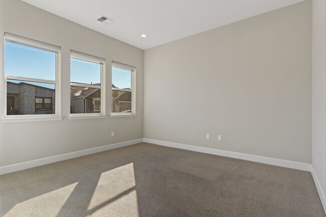 Building Photo - Active Adult 55+ Community