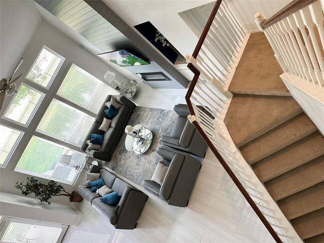 Building Photo - 16422 Red Crest Dr