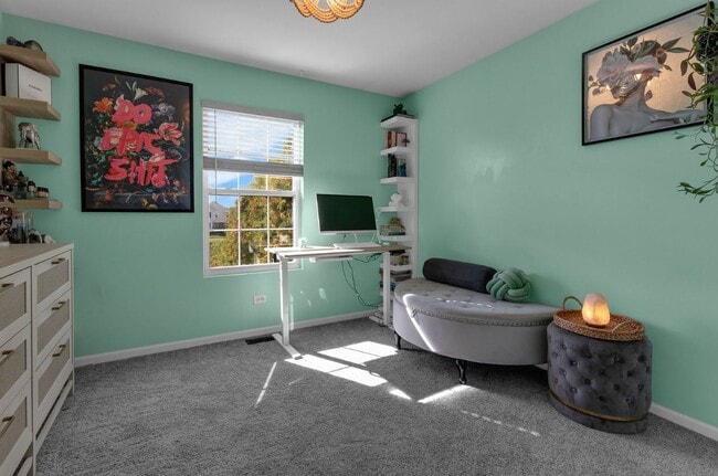 Building Photo - 1221 Courtland Cir