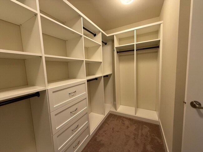 Building Photo - 13217 23rd Dr SE