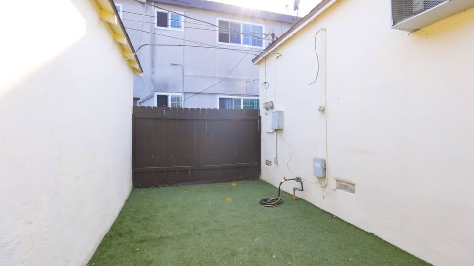 Building Photo - 12210 Culver Blvd