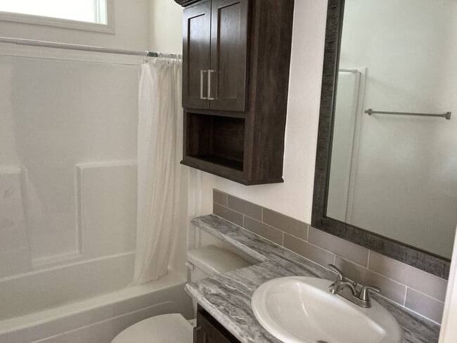 Building Photo - 3617 Campari Dr