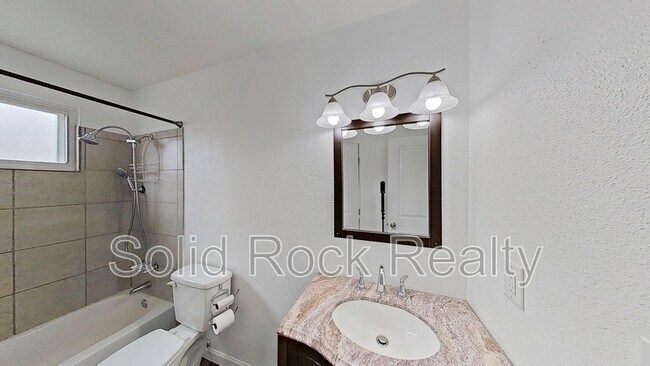 Building Photo - 4443 Berryknoll Dr