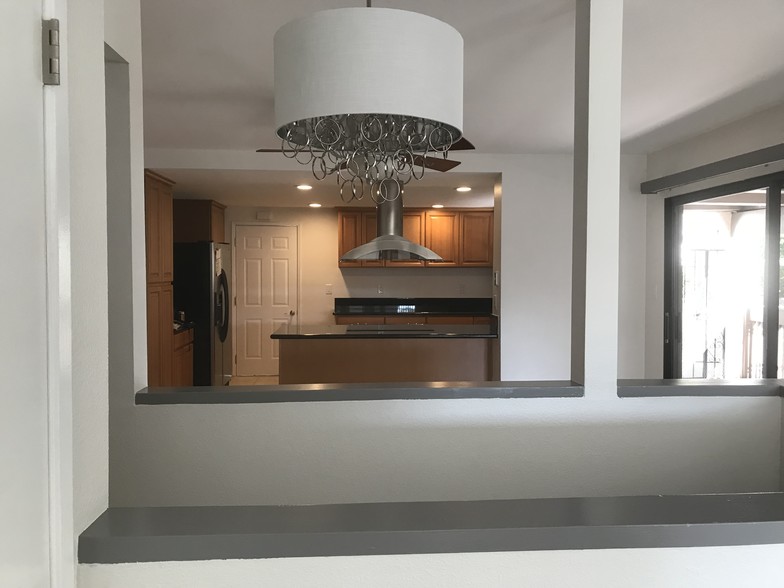 Kitchen-Dining - 6671 Reservoir Ln