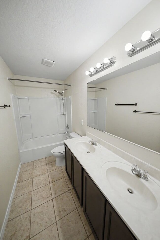 Building Photo - Spacious Cul-de-Sac Home in Bulverde Village - Realtor Commission: $500