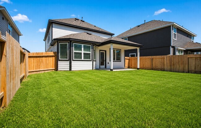 Building Photo - 13549 Sauger Ct