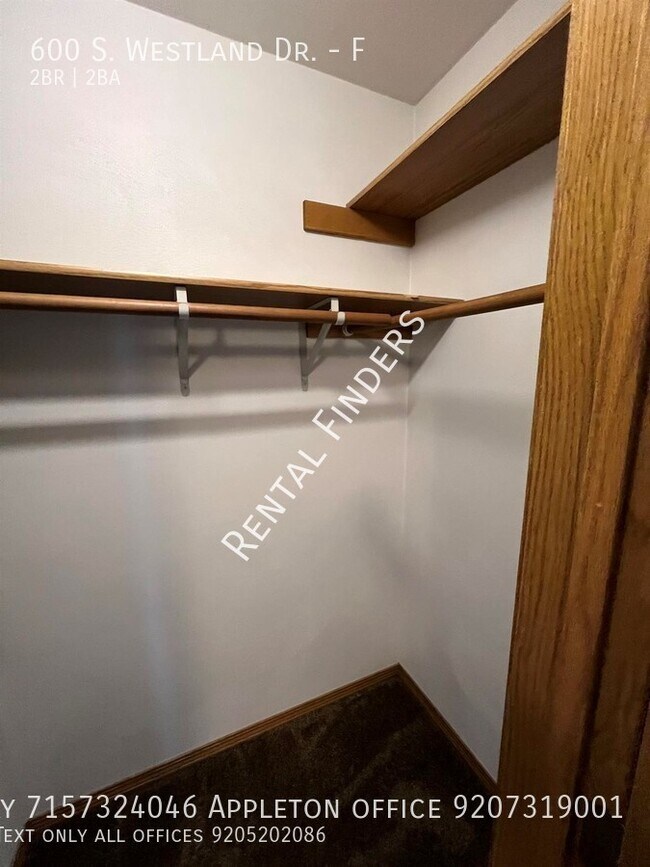 Building Photo - 600 S Westland Dr