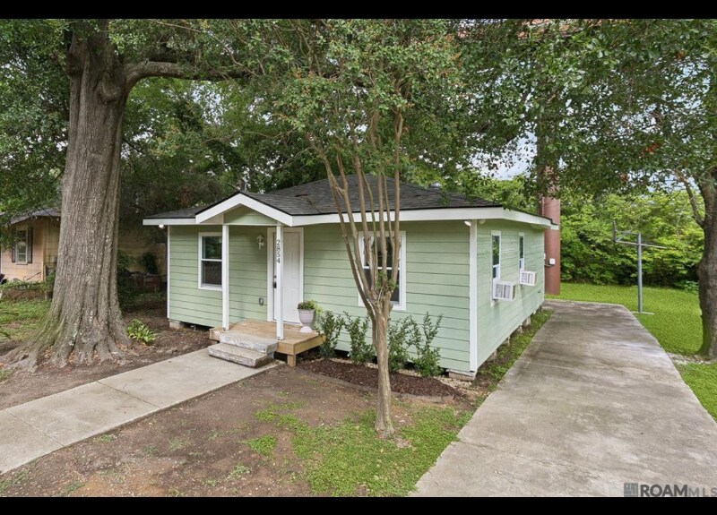 Building Photo - 2854 Yazoo St
