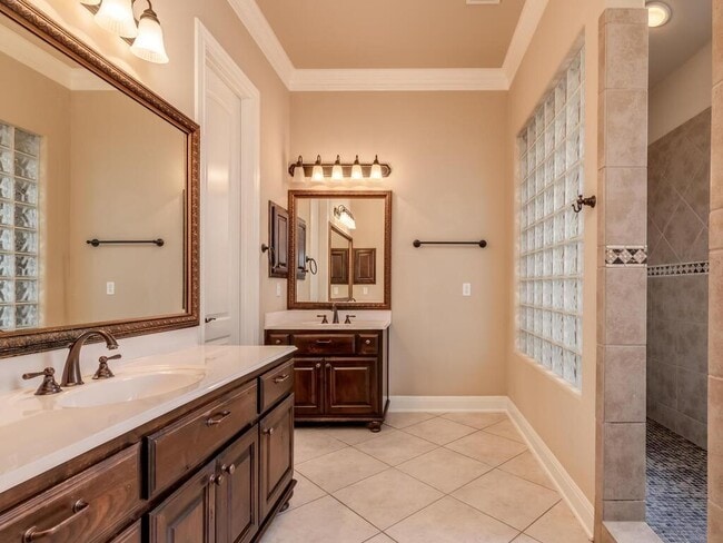 Building Photo - 2321 Gilia Dr