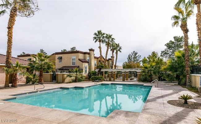 Building Photo - 2801 N Rainbow Blvd