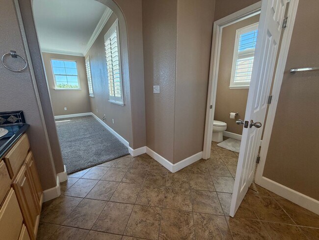 Building Photo - 3122 Mowbray Way