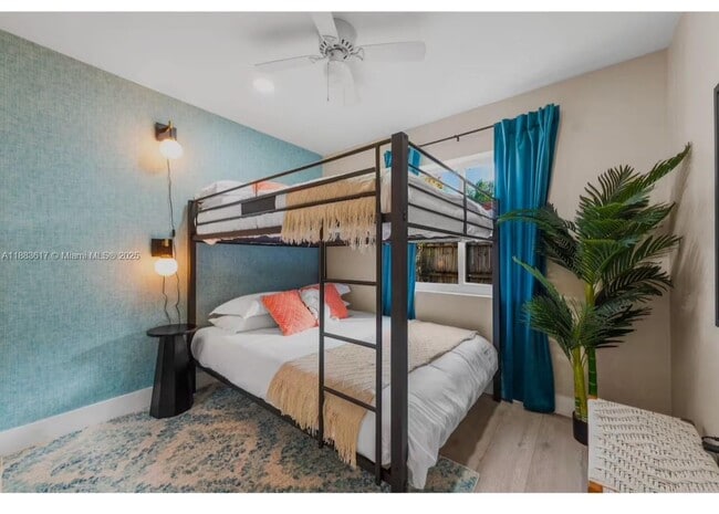 Building Photo - 1345 NE 14th Ave