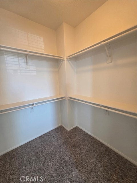 Building Photo - 2035 E Harvard Privado