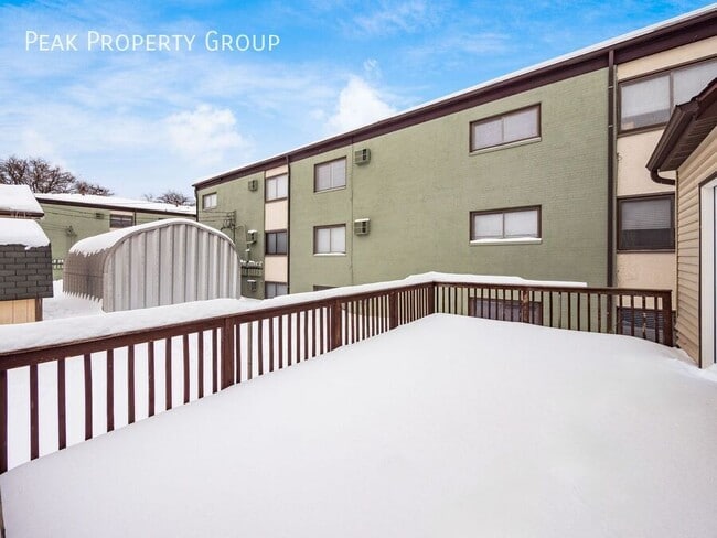 Building Photo - 1000 King Ave