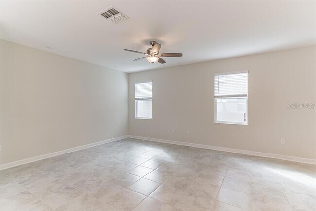 Building Photo - 11859 Charades St