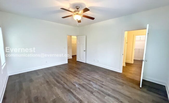 Building Photo - 1604 McBrien Rd