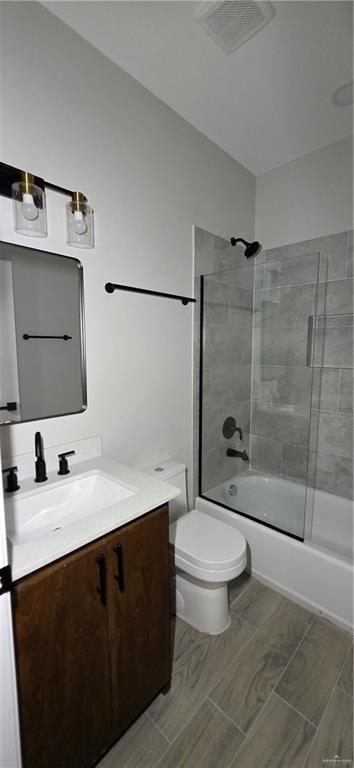 Building Photo - 15 Selena St