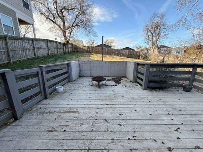 Building Photo - Spacious 4 Bedroom in North Nashville - Minutes from Downtown