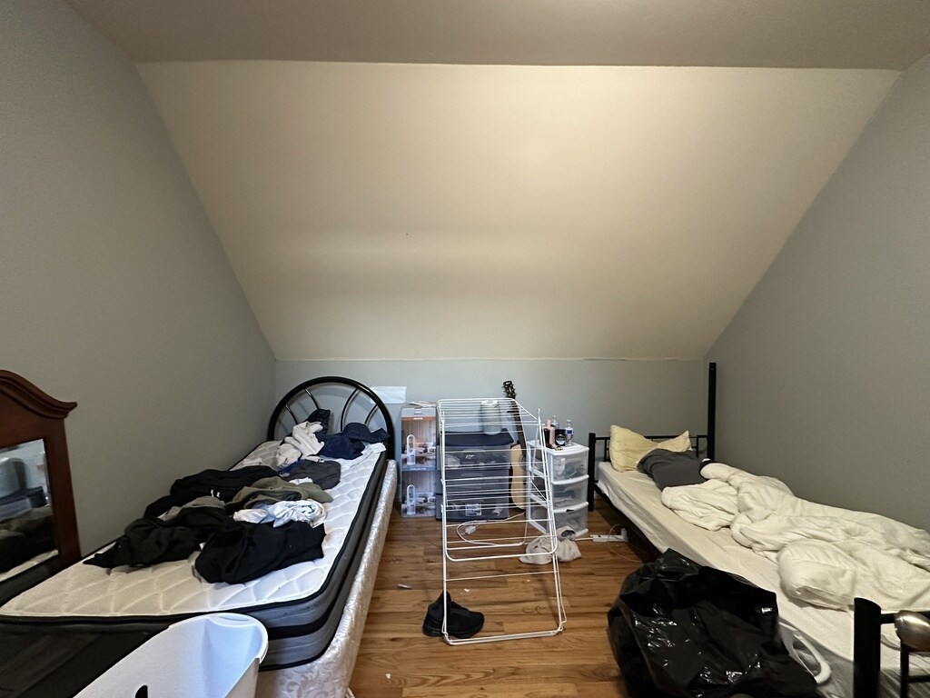 Building Photo - 2835 N Damen Ave