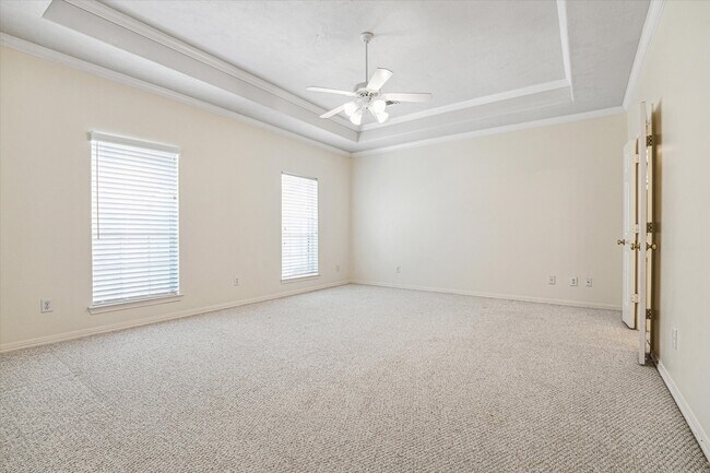 Building Photo - 2838 Briarhurst Park